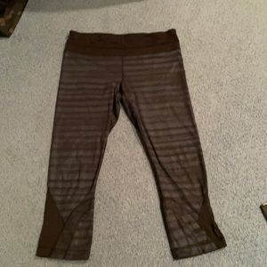 Lululemon Printed Cropped Leggings